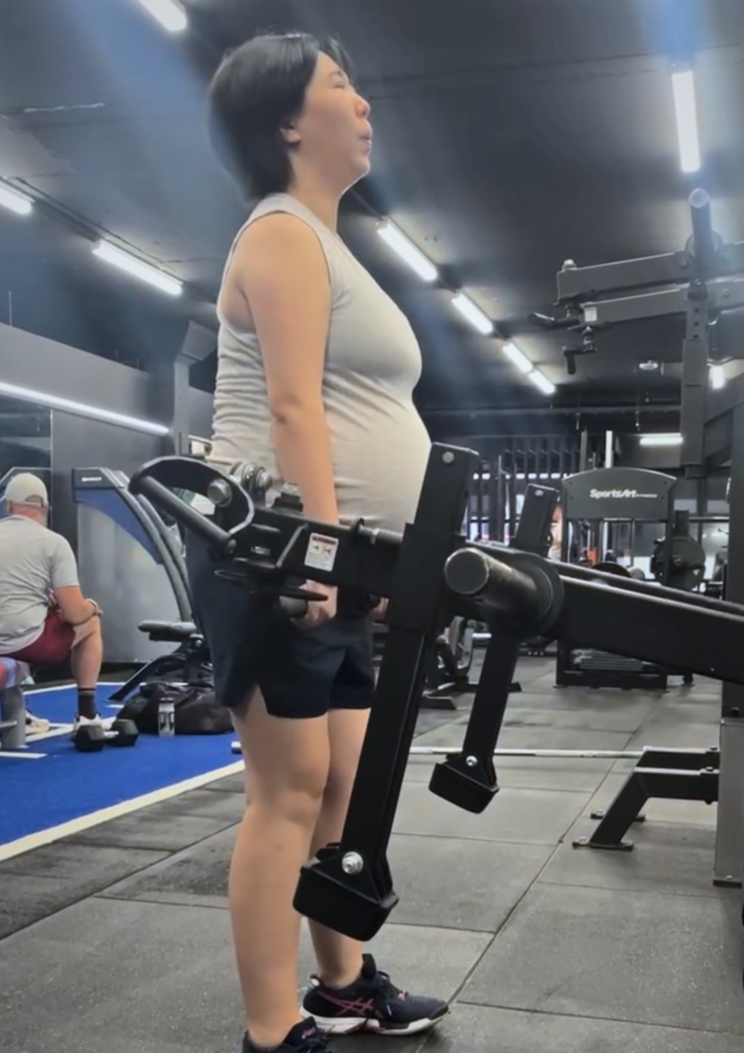 Elle completing a deadlift during an ARO Strength training session